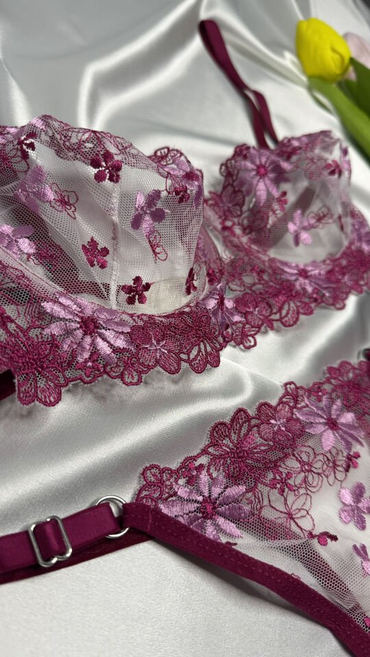 FLOWER TOUCH DANTELLİ MENEKŞE MORU SÜTYEN TAKIM