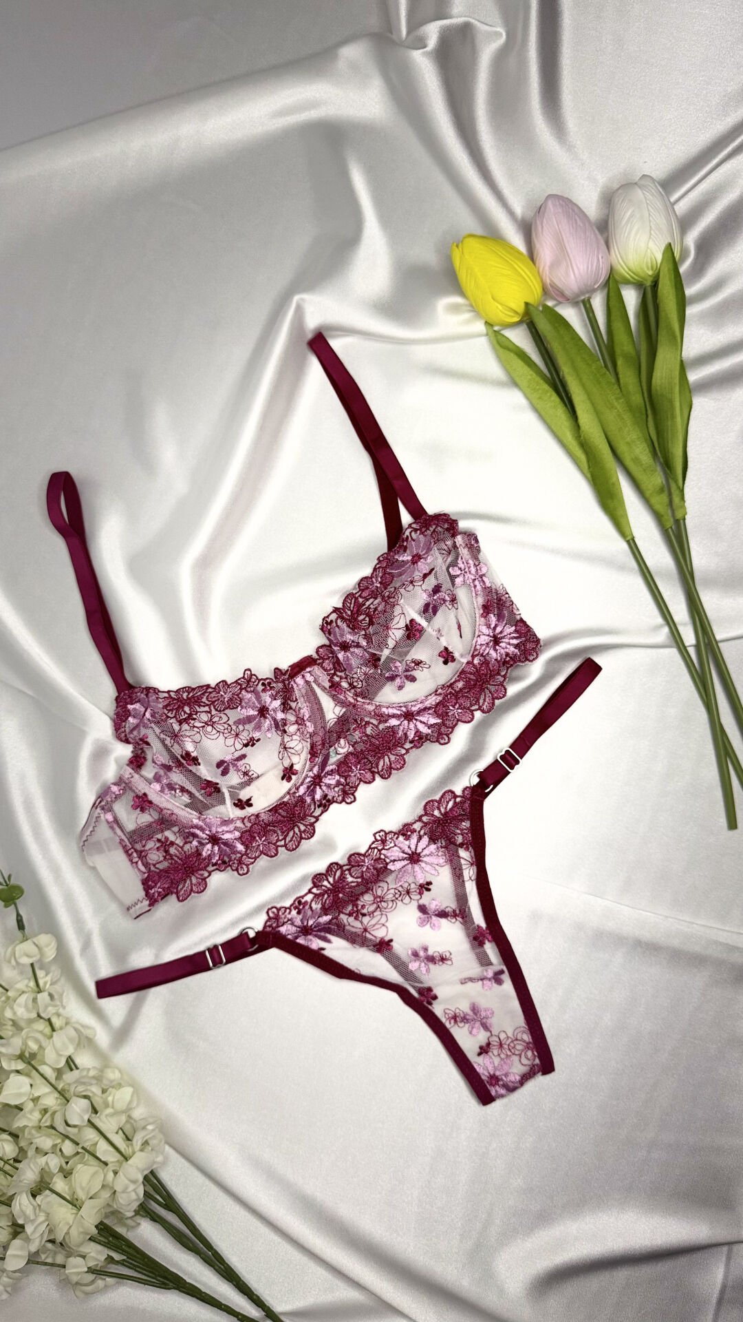 FLOWER TOUCH DANTELLİ MENEKŞE MORU SÜTYEN TAKIM