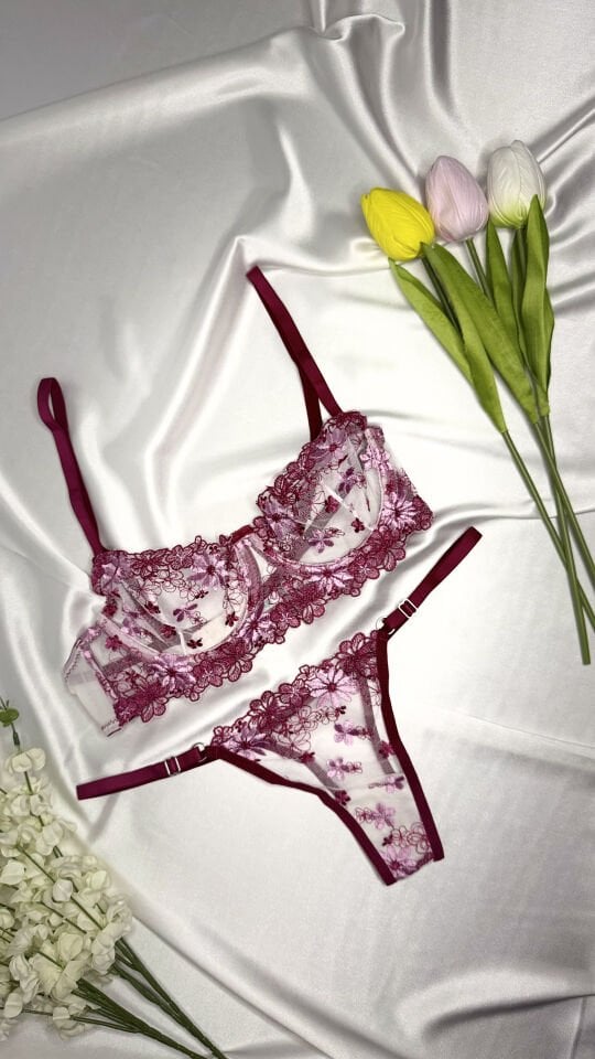 FLOWER TOUCH DANTELLİ MENEKŞE MORU SÜTYEN TAKIM